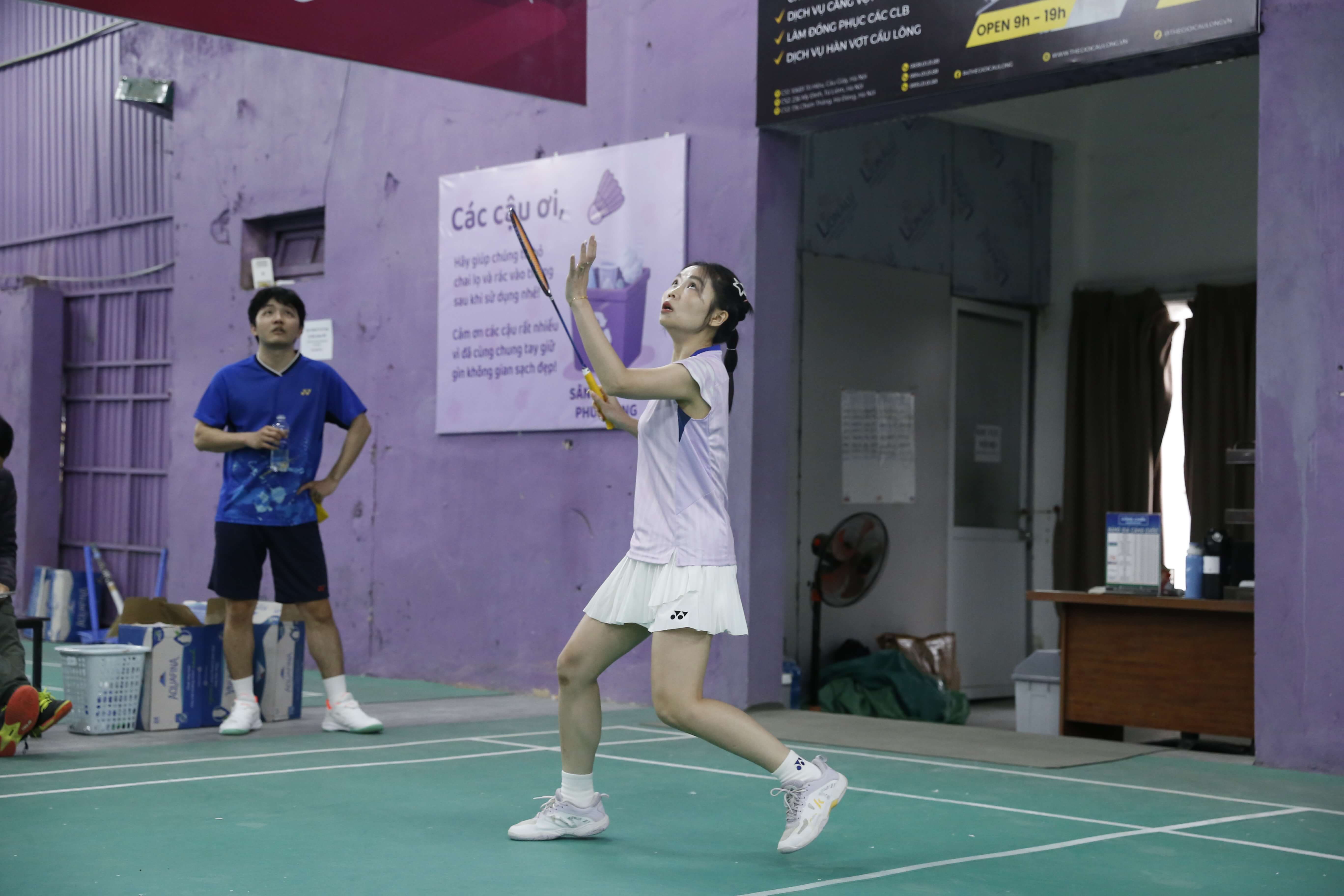 BADMINTON TOURNAMENTS